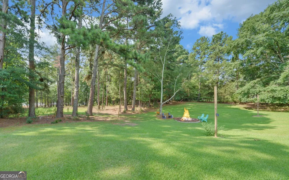 148 Brown CIR Hartwell, GA 30643