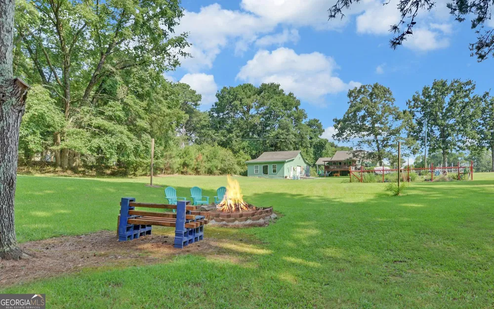 148 Brown CIR Hartwell, GA 30643
