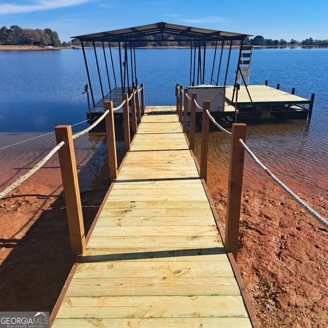 148 Brown CIR Hartwell, GA 30643