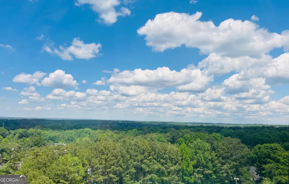 300 Johnson Ferry RD NE Sandy Springs, GA 30328