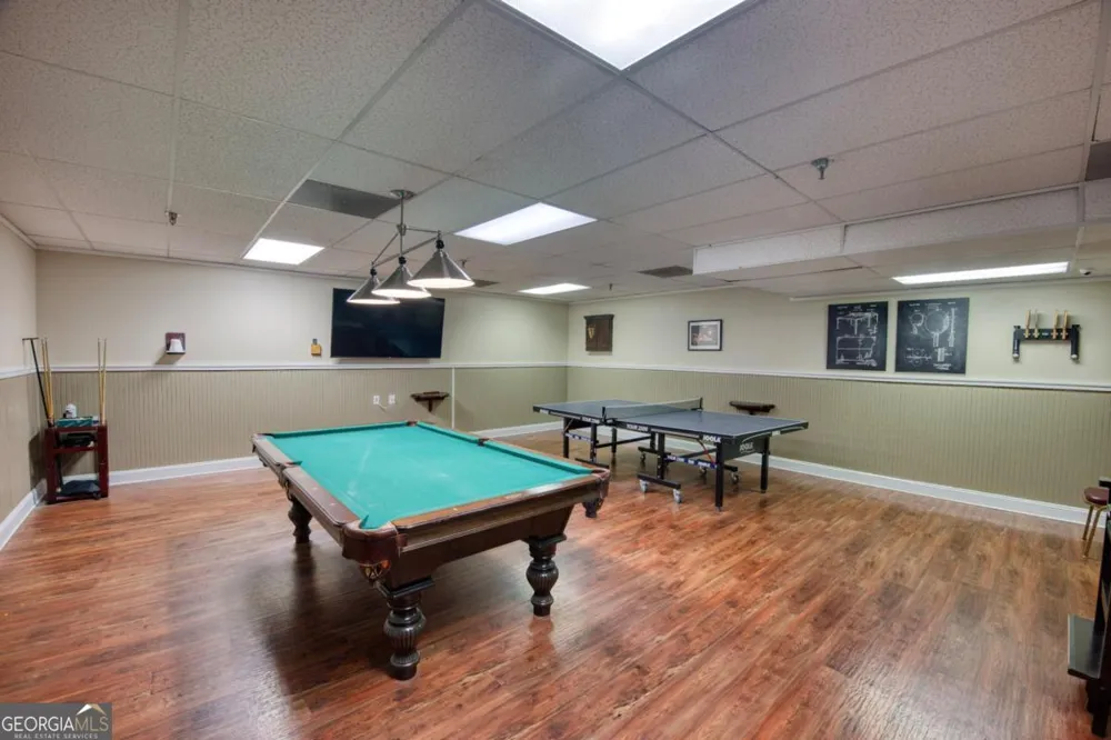 300 Johnson Ferry RD NE Sandy Springs, GA 30328