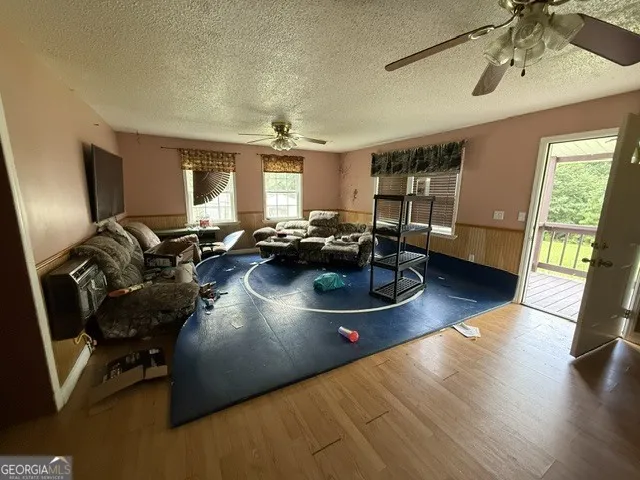368 Blueberry Ridge RD LaFayette, GA 30728