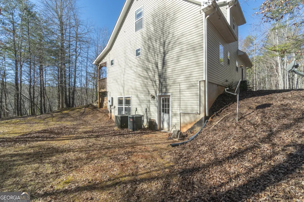 576 Stanley Nix RD Cleveland, GA 30528
