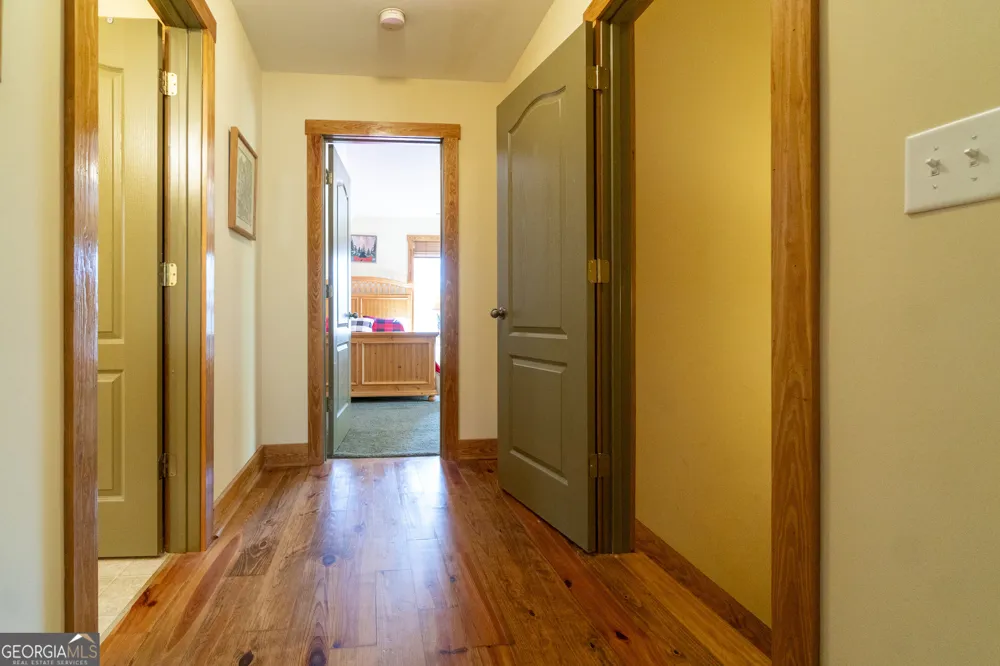 576 Stanley Nix RD Cleveland, GA 30528