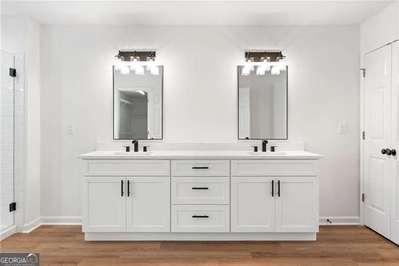 235 Gaines Oak Way Suwanee, GA 30024