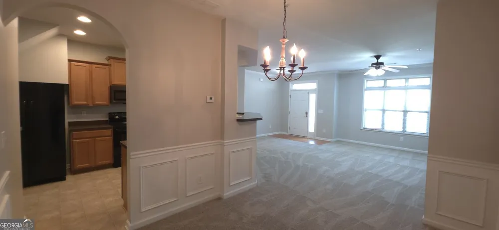 524 Ridge View XING Woodstock, GA 30188