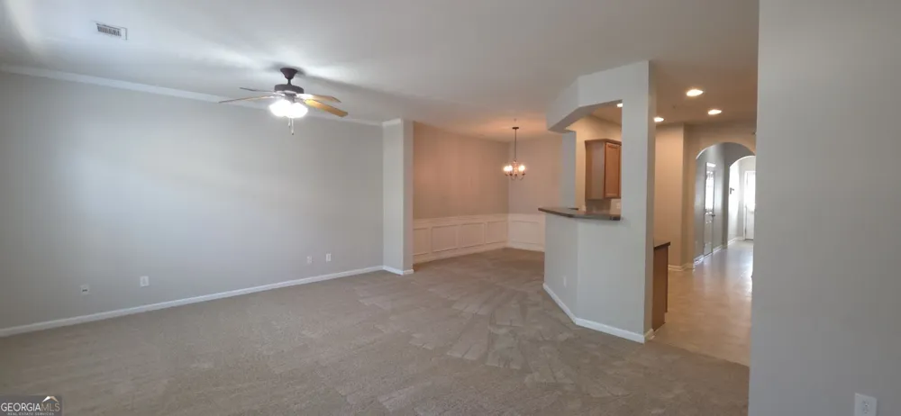 524 Ridge View XING Woodstock, GA 30188