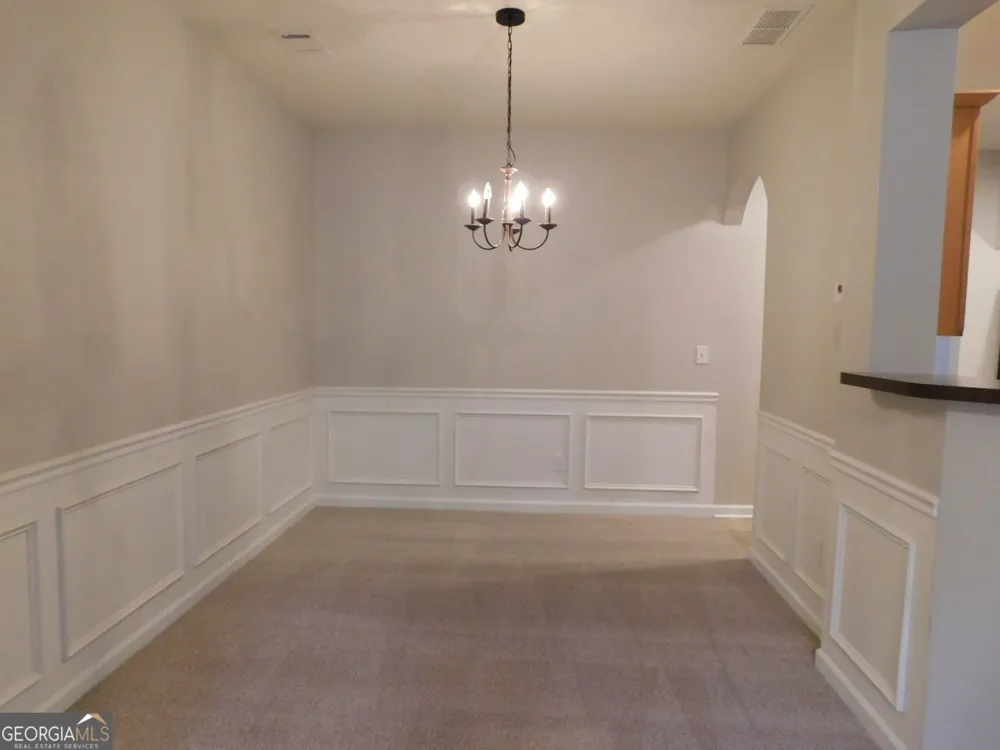 524 Ridge View XING Woodstock, GA 30188