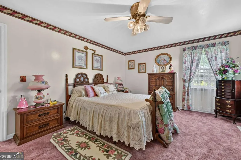 210 Lavista DR Blue Ridge, GA 30513
