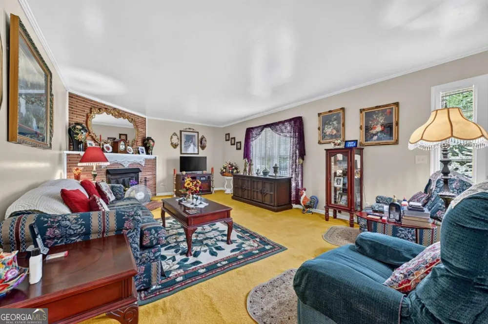 210 Lavista DR Blue Ridge, GA 30513