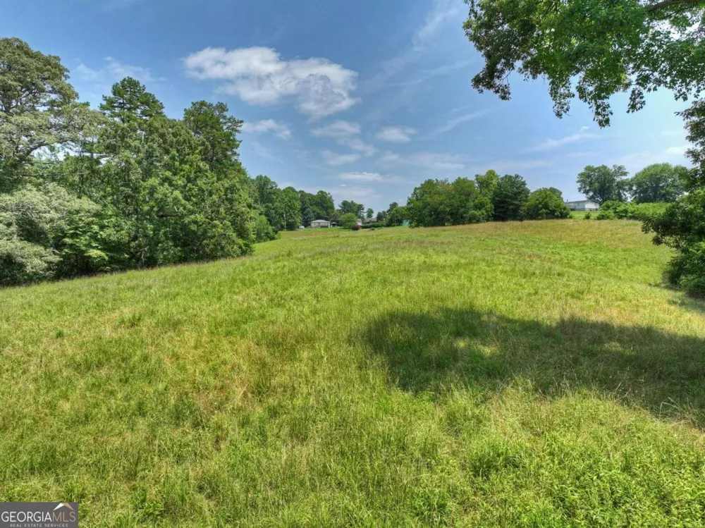 210 Lavista DR Blue Ridge, GA 30513