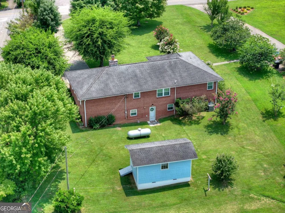 210 Lavista DR Blue Ridge, GA 30513