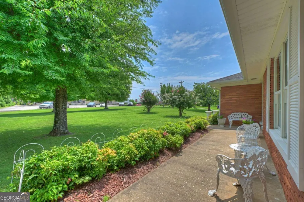 210 Lavista DR Blue Ridge, GA 30513