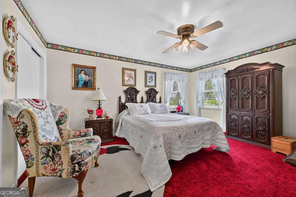 210 Lavista DR Blue Ridge, GA 30513