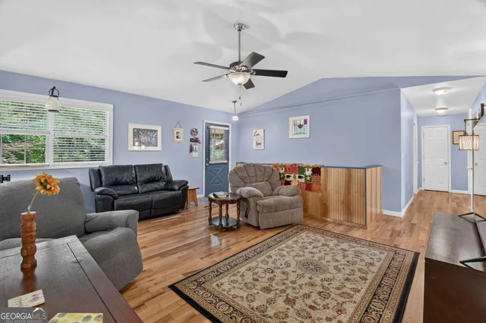 387 Ruby LN Mineral Bluff, GA 30559