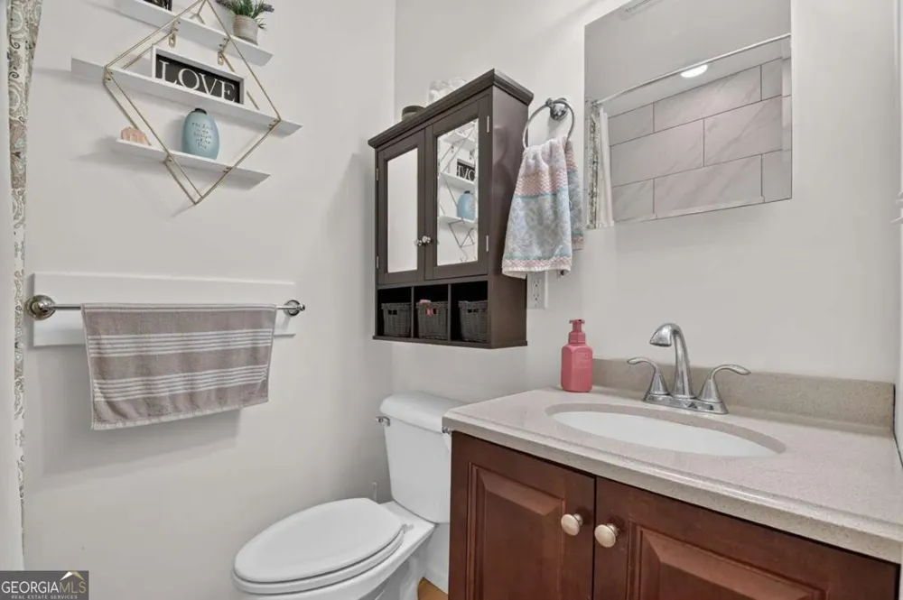 387 Ruby LN Mineral Bluff, GA 30559
