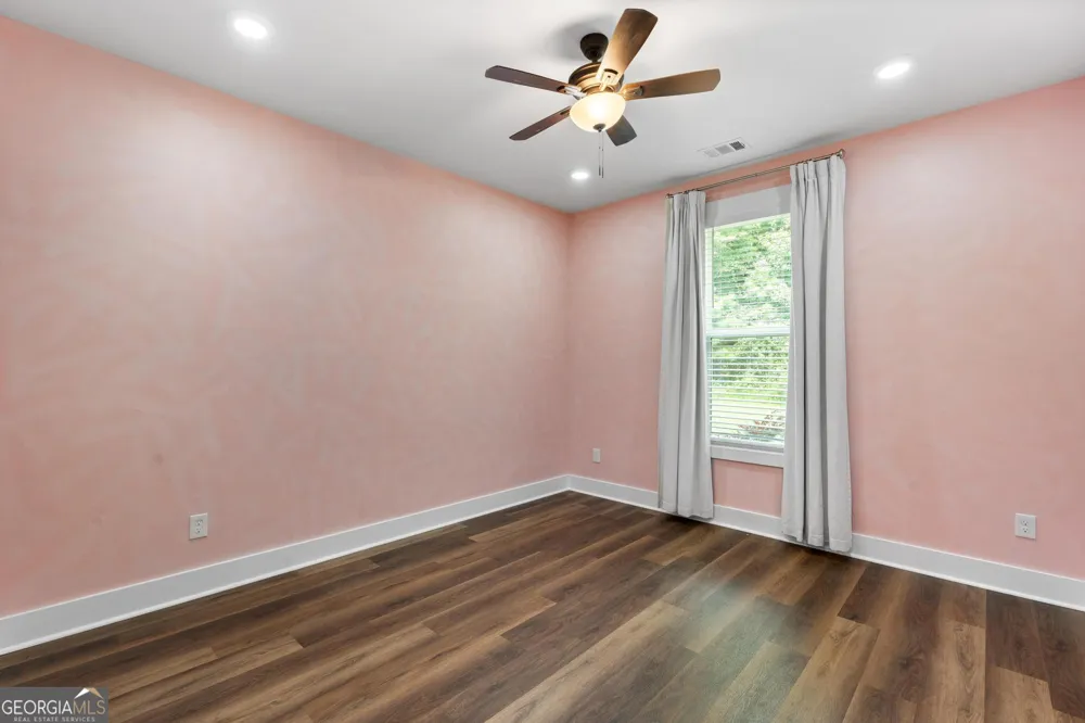 1355 Rose Hill RD Meansville, GA 30256