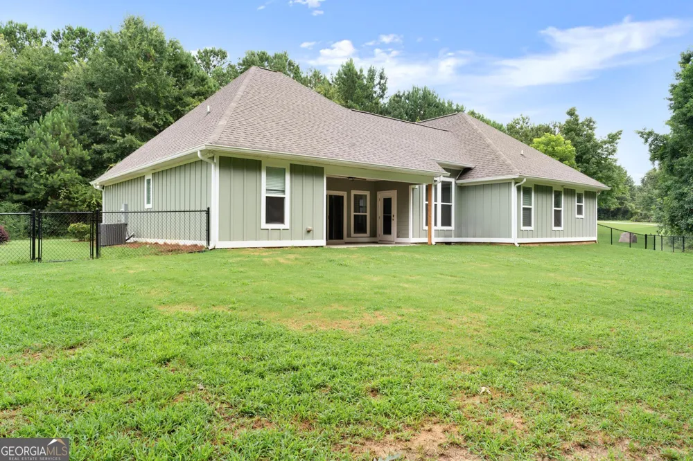 1355 Rose Hill RD Meansville, GA 30256
