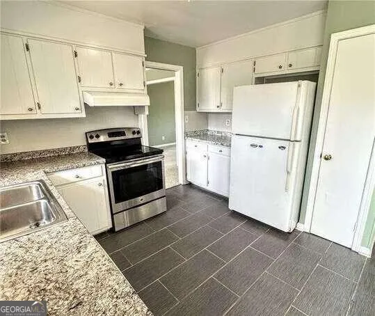 4093 Hideaway DR Tucker, GA 30084