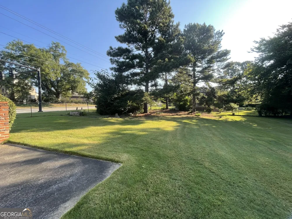 2297 Hylaea RD Tucker, GA 30084