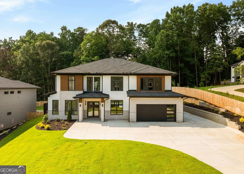 816 Riverside RD Sugar Hill, GA 30518