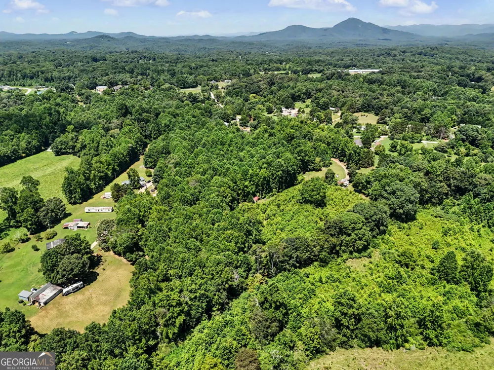 422 Fair Valley RD Demorest, GA 30535