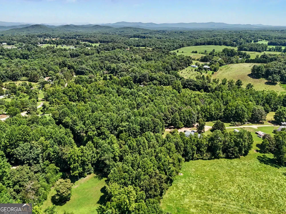 422 Fair Valley RD Demorest, GA 30535