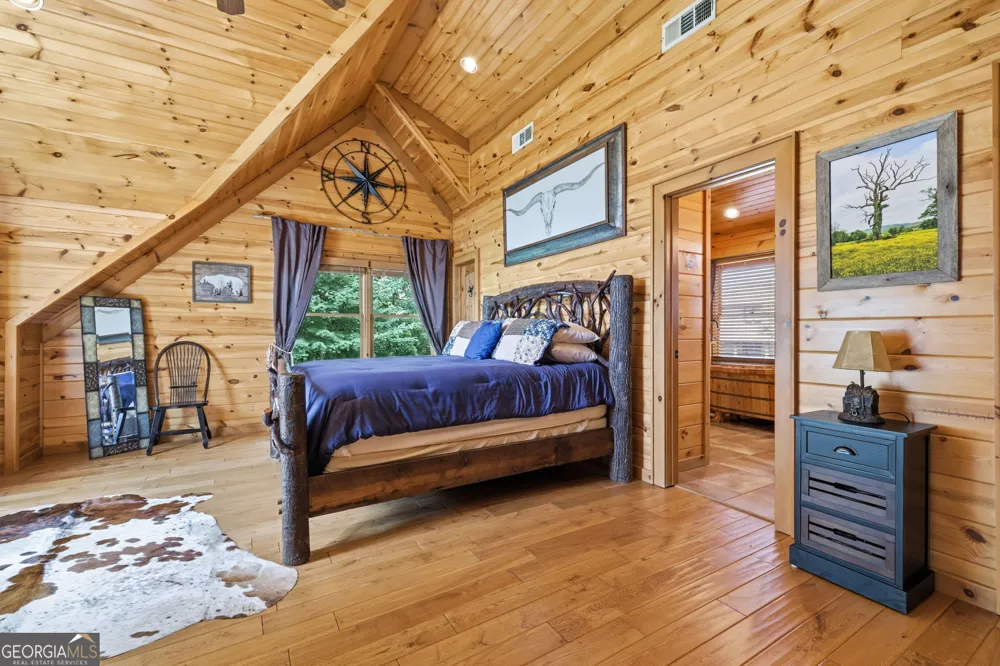495 Overlook DR Blue Ridge, GA 30513