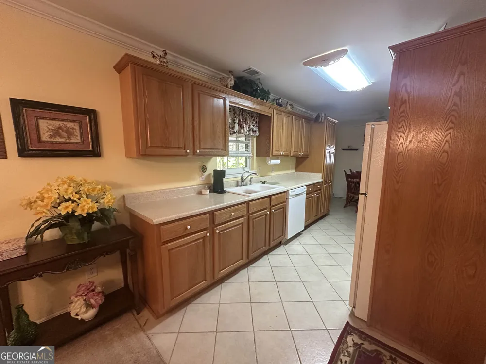 574 Almand Branch RD SE Conyers, GA 30094