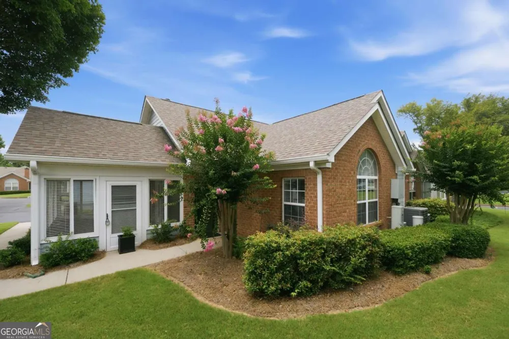19108 Harvest Ridge LN Johns Creek, GA 30022