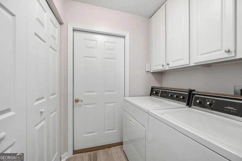 19108 Harvest Ridge LN Johns Creek, GA 30022