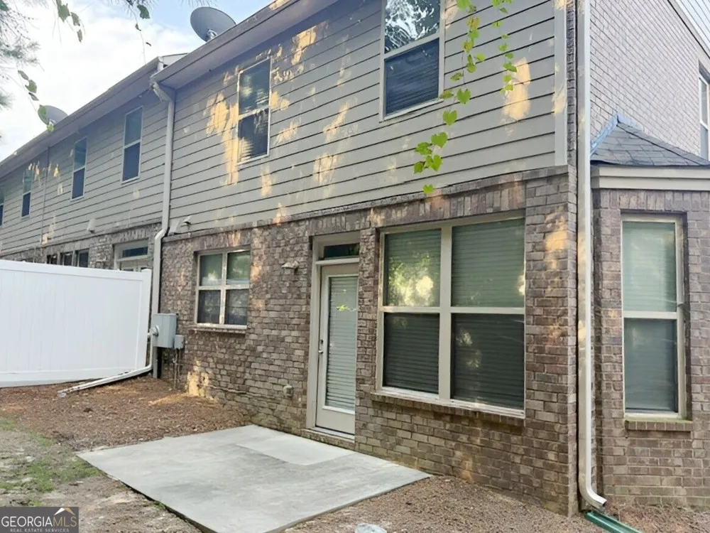 3902 Brockenhurst DR Buford, GA 30519
