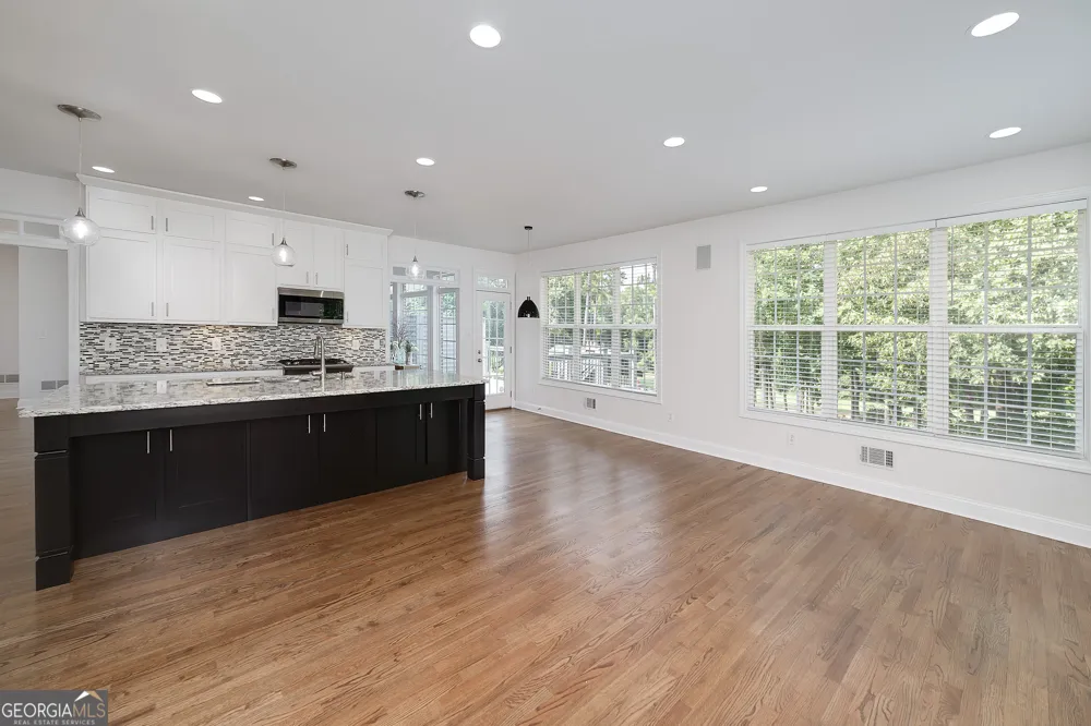 10146 Azalea DR Covington, GA 30014