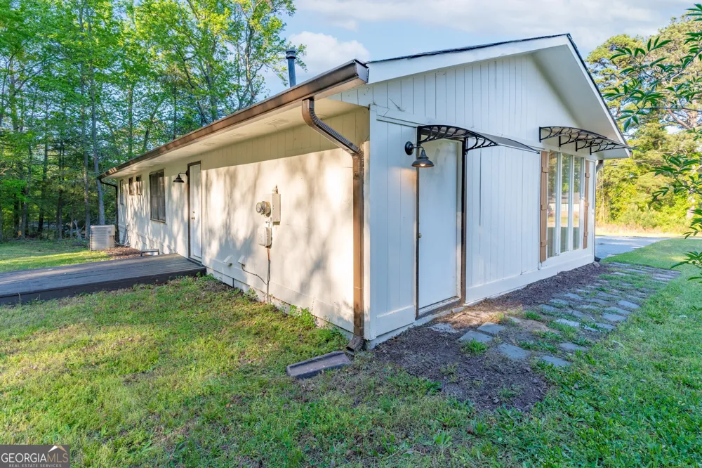 2290 Pinetree LN NE Conyers, GA 30012