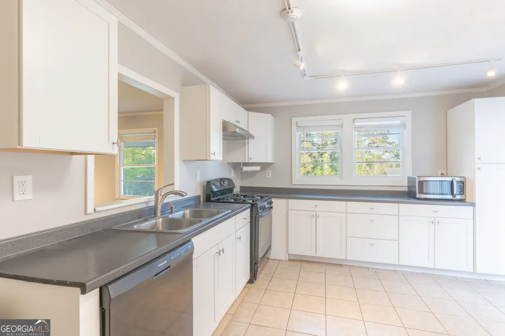 2290 Pinetree LN NE Conyers, GA 30012