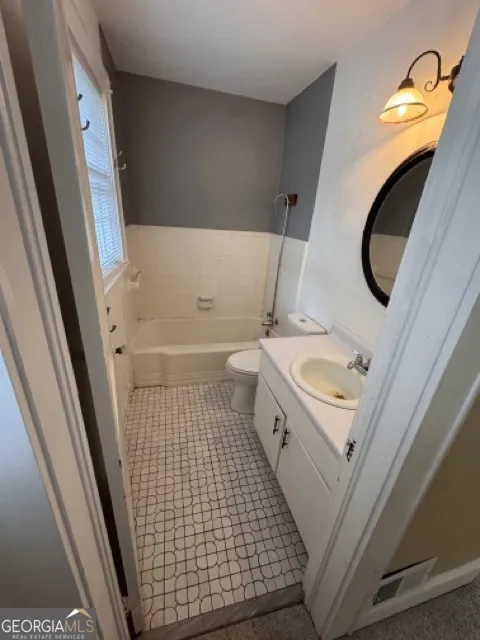 111 Edwards ST Elberton, GA 30635