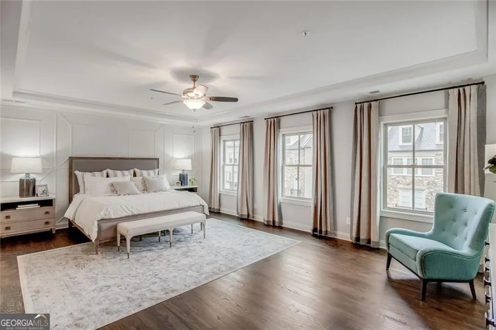 55 Bourbon ST Senoia, GA 30276