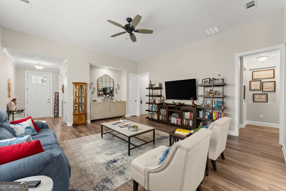285 Huron LN Hoschton, GA 30548