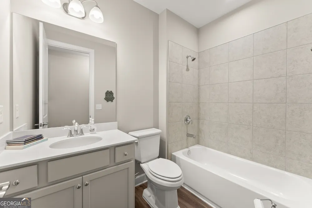 285 Huron LN Hoschton, GA 30548