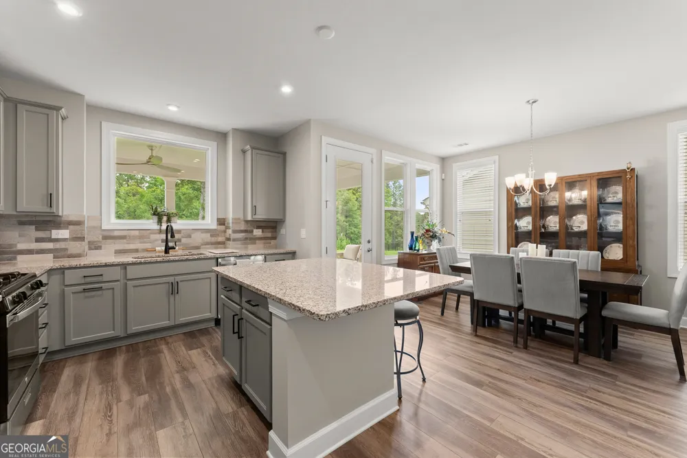 285 Huron LN Hoschton, GA 30548