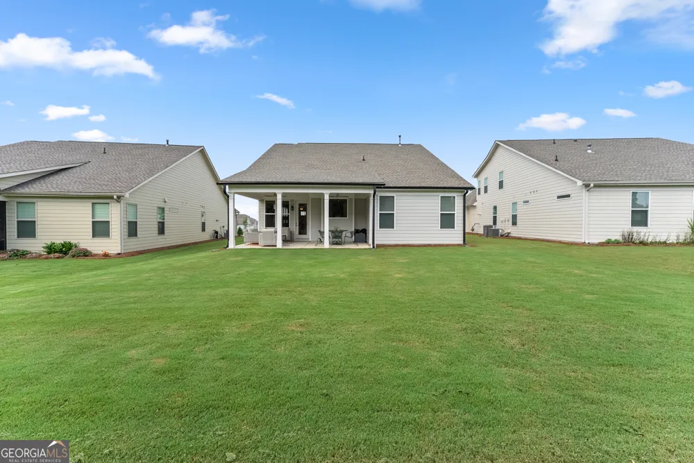 285 Huron LN Hoschton, GA 30548