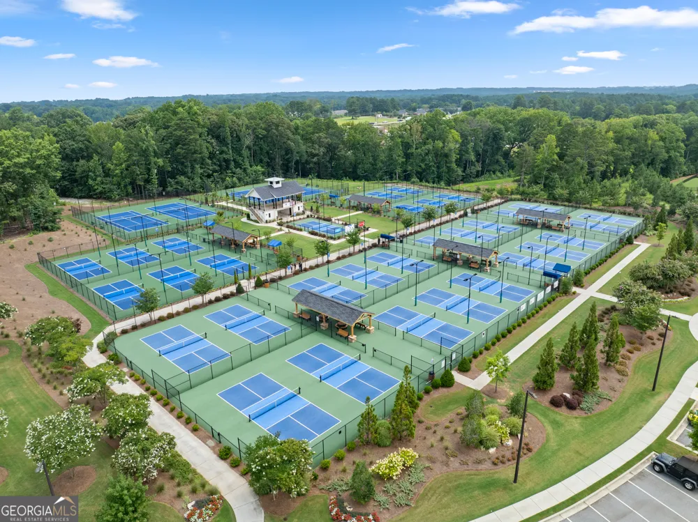285 Huron LN Hoschton, GA 30548
