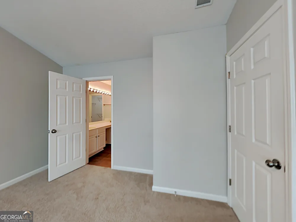 1627 Heyford CIR NW Kennesaw, GA 30152