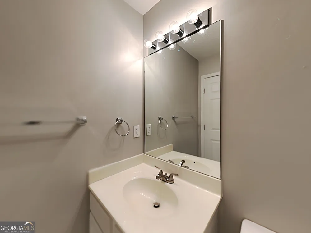 1627 Heyford CIR NW Kennesaw, GA 30152