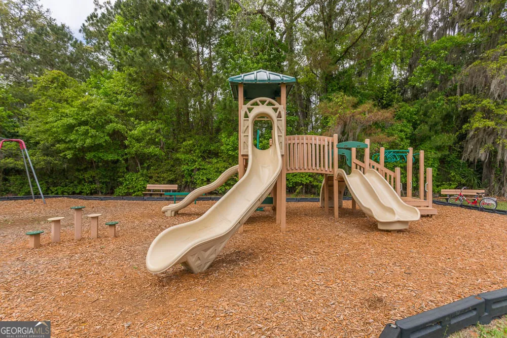 102 Northwind DR Brunswick, GA 31523