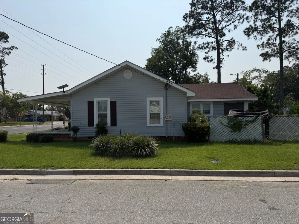 314 W 16th ST Alma, GA 31510