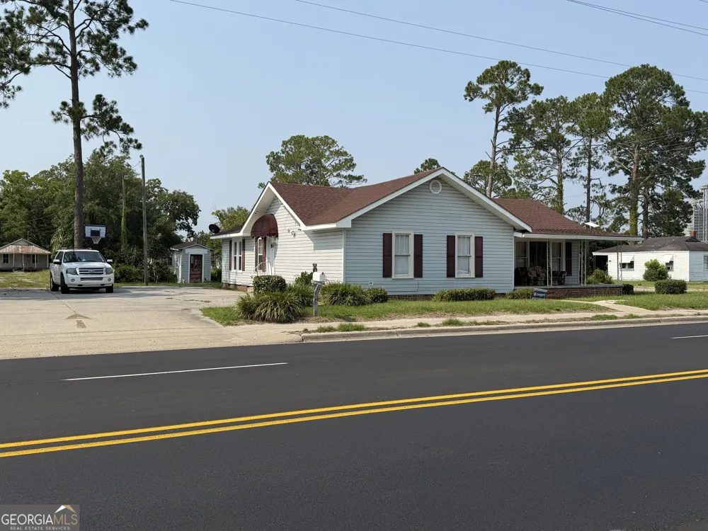 314 W 16th ST Alma, GA 31510