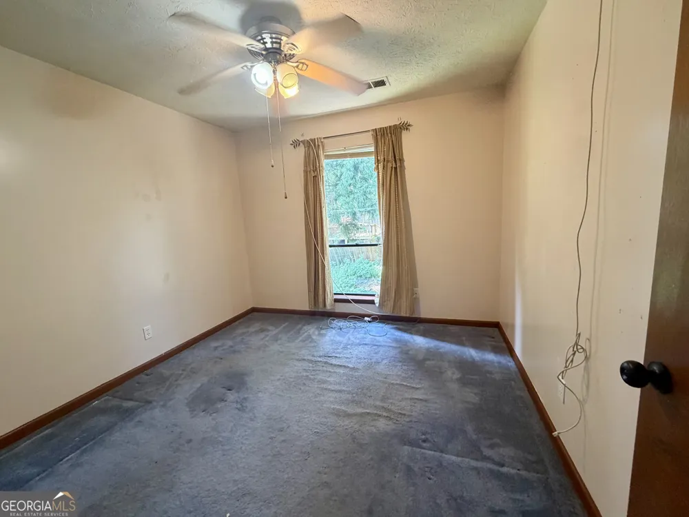 5185 Paisley CT NW Lilburn, GA 30047