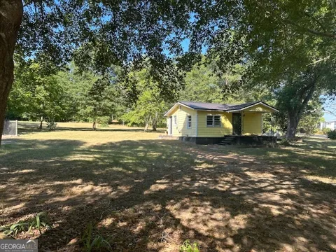 1690 Patterson RD