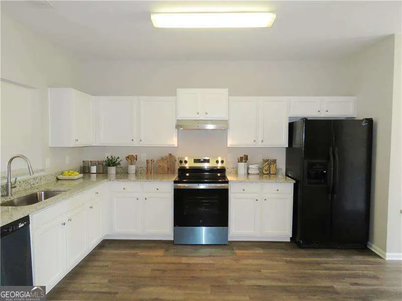 6399 Redan Square Lithonia, GA 30058